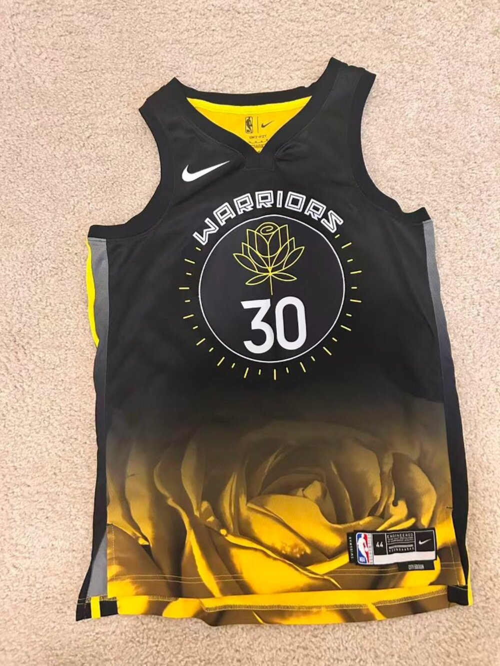 Stephen Curry #30 Warriors City Edition Jersey Gold Black M